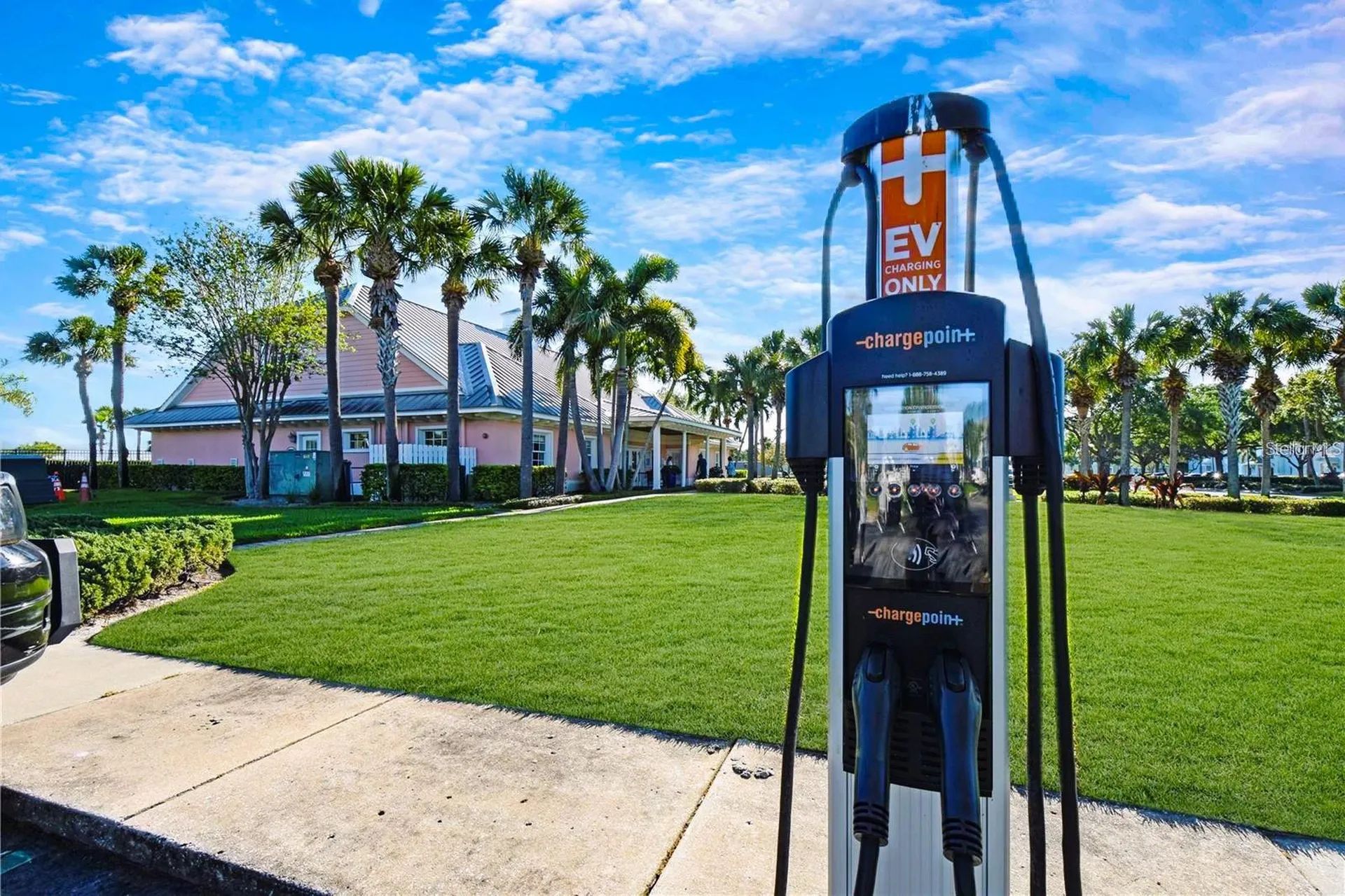 5245 Coquina Key Drive SE St Petersburg FL 33705
