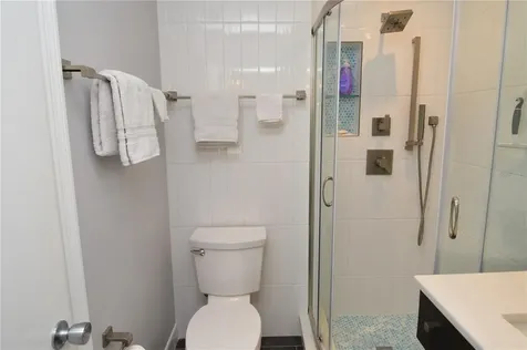 5245 Coquina Key Drive SE St Petersburg FL 33705