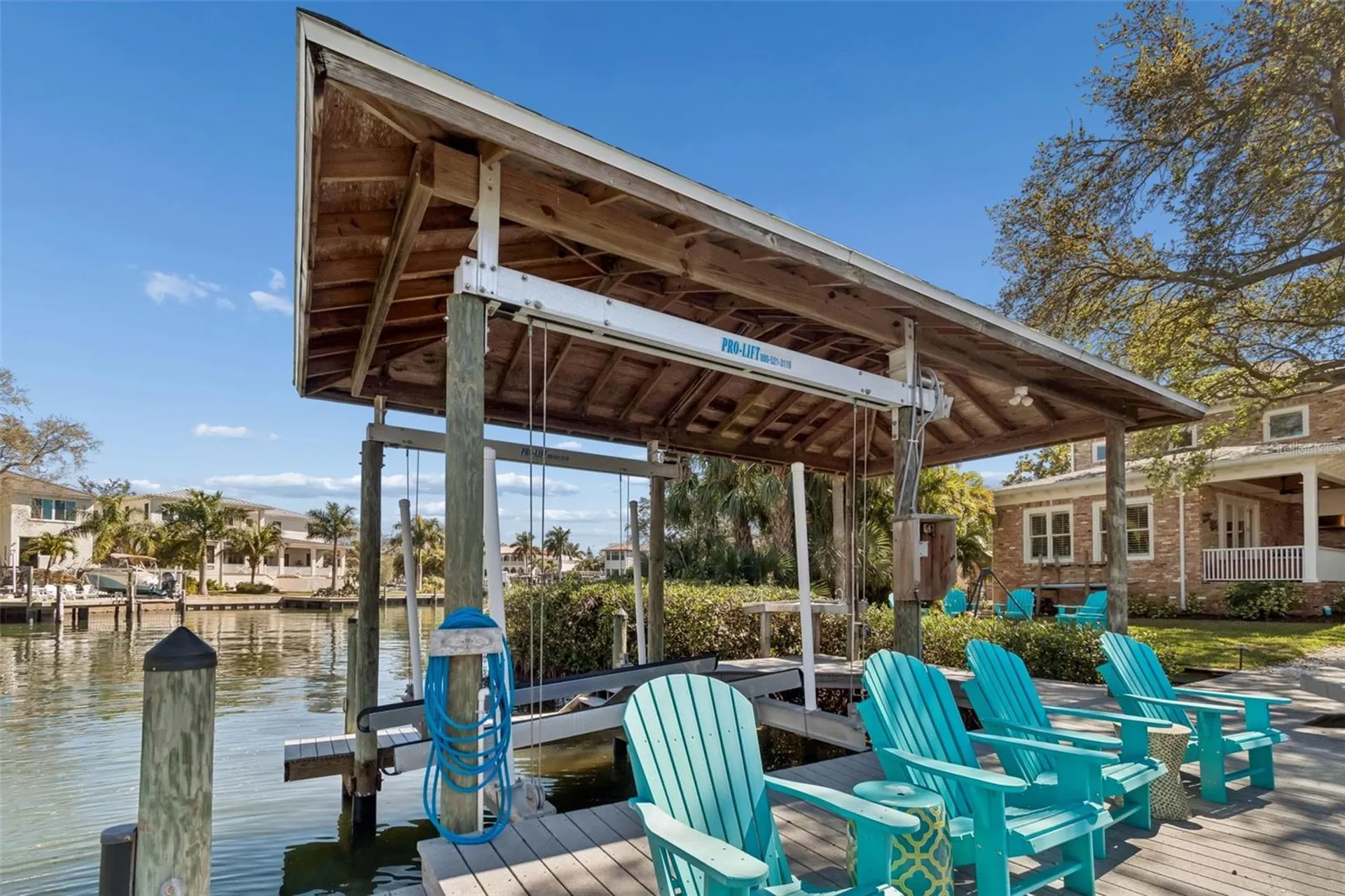 4909 W Spring Lake Drive Tampa FL 33629