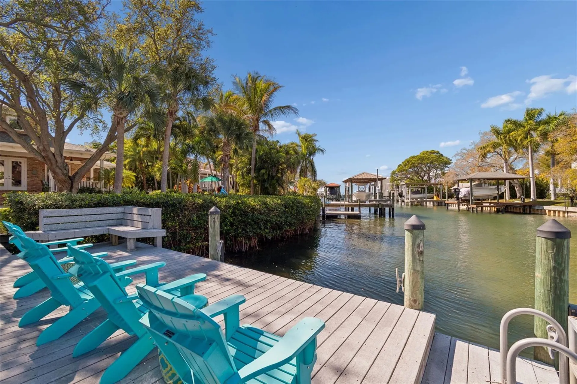 4909 W Spring Lake Drive Tampa FL 33629