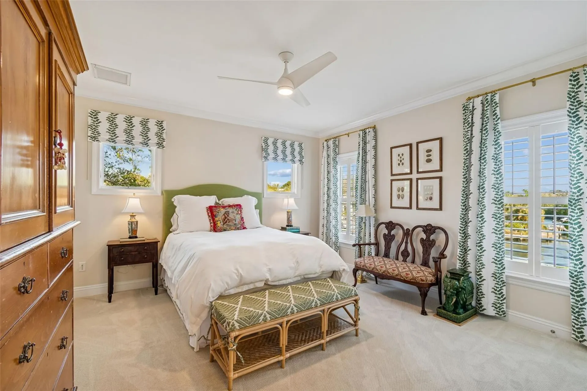 4909 W Spring Lake Drive Tampa FL 33629