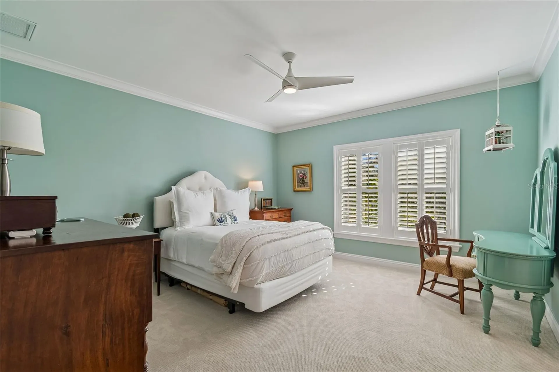 4909 W Spring Lake Drive Tampa FL 33629
