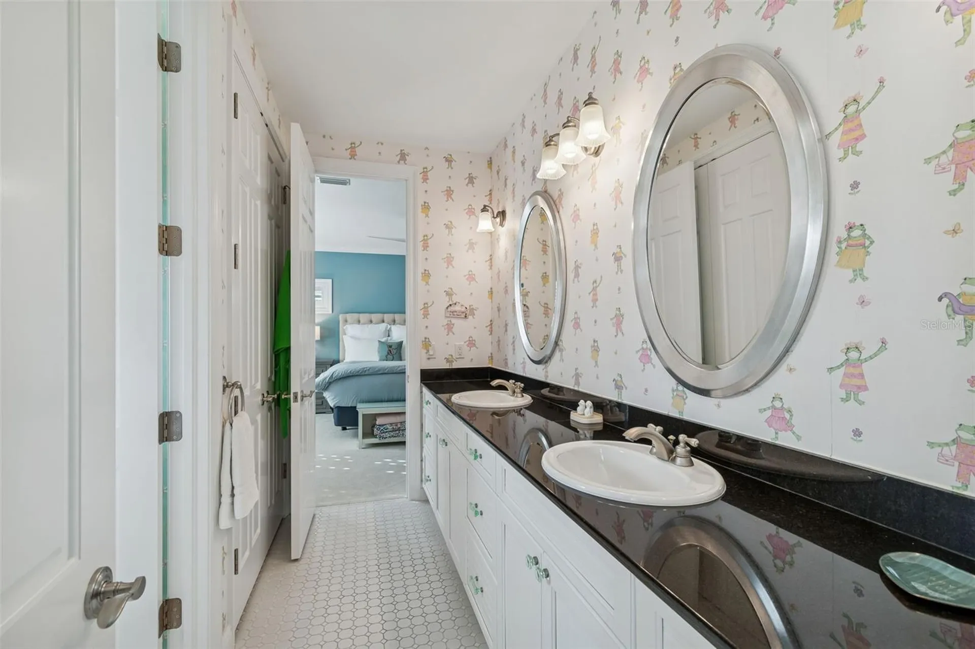 4909 W Spring Lake Drive Tampa FL 33629