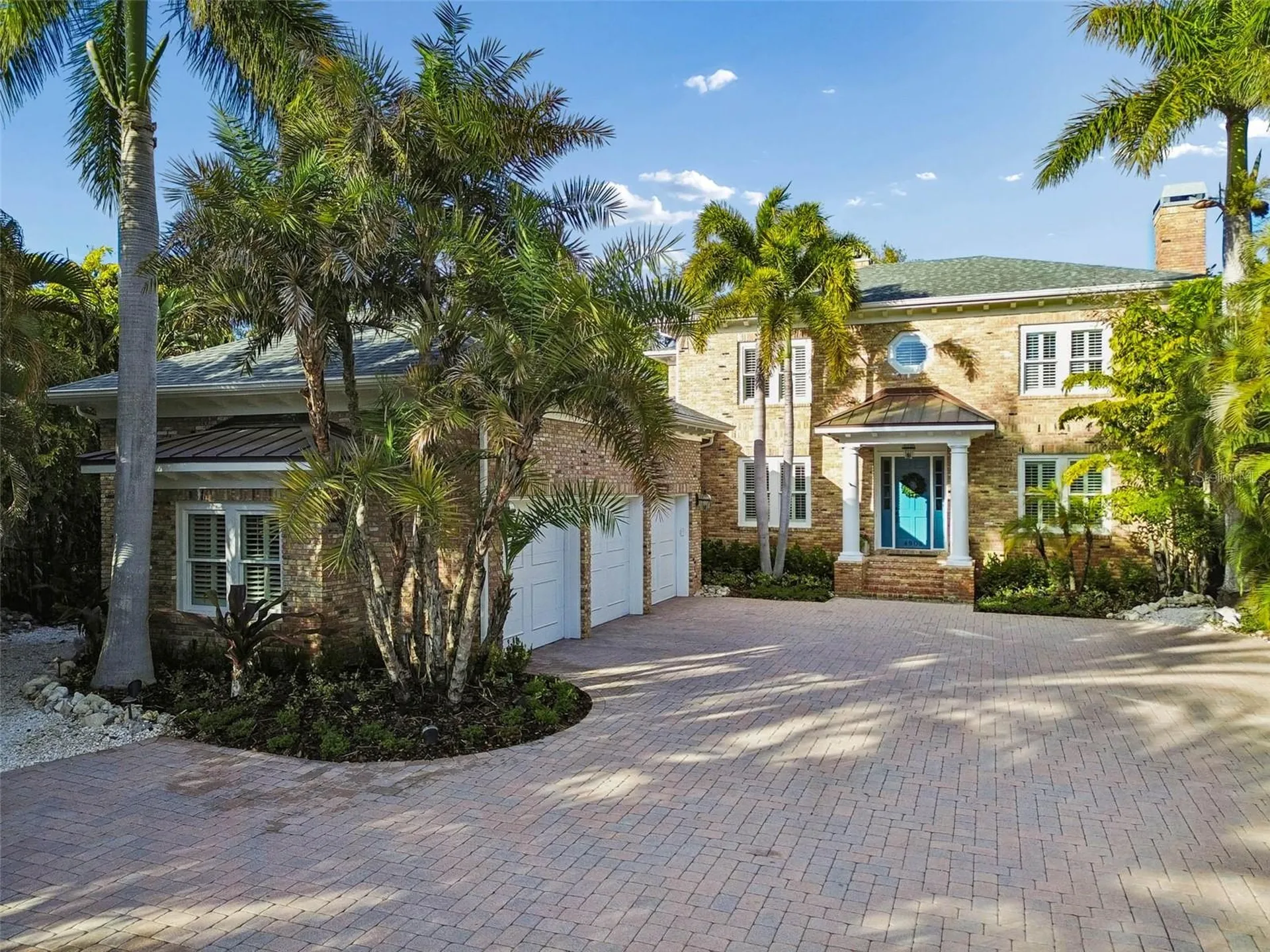 4909 W Spring Lake Drive Tampa FL 33629