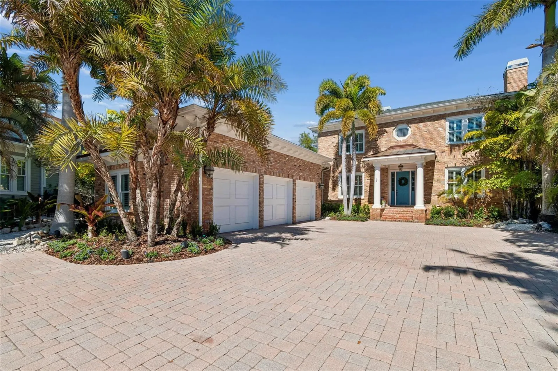 4909 W Spring Lake Drive Tampa FL 33629