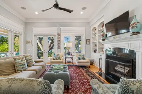 4909 W Spring Lake Drive Tampa FL 33629