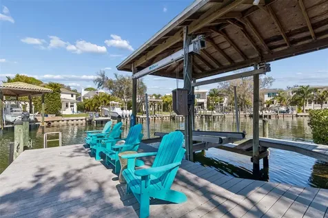 4909 W Spring Lake Drive Tampa FL 33629