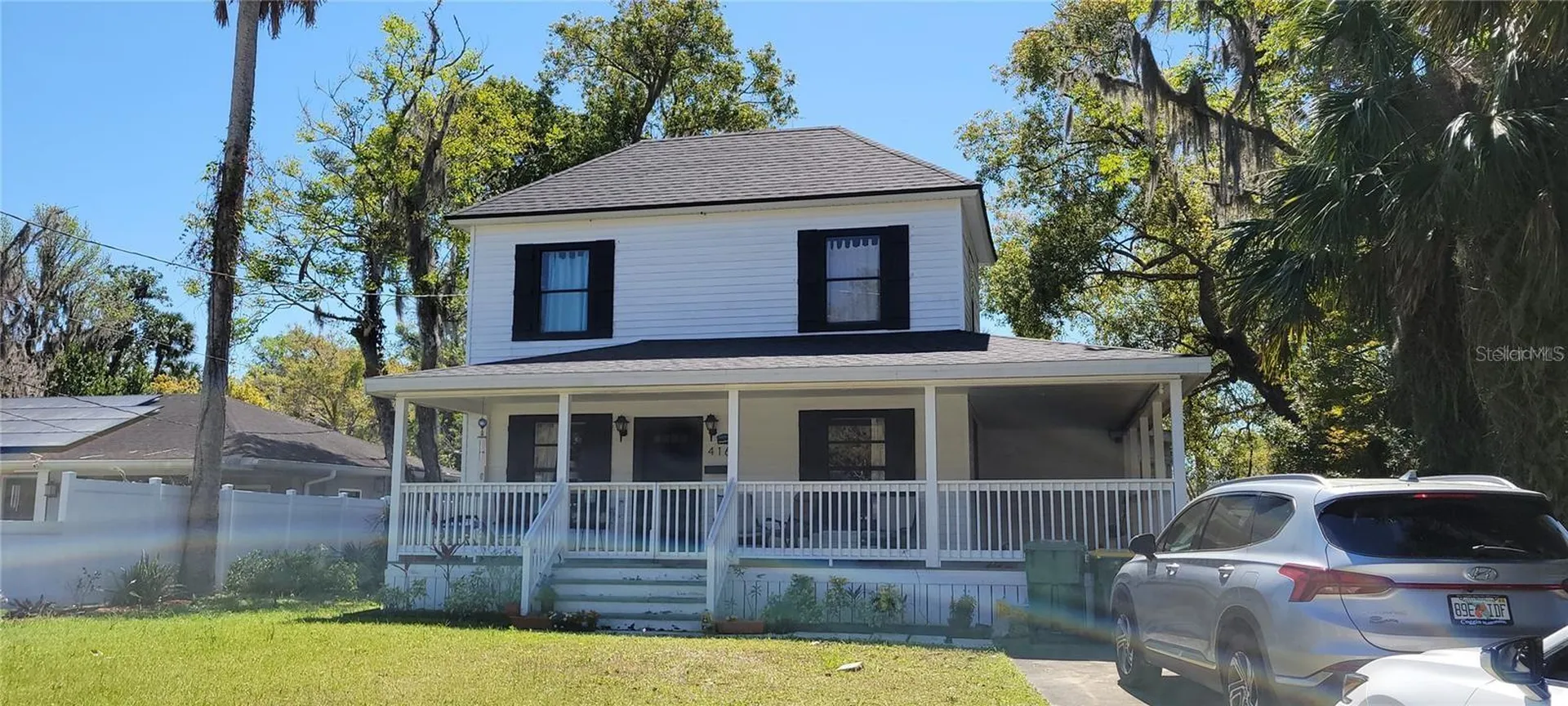 416 W Howry Deland FL 32720