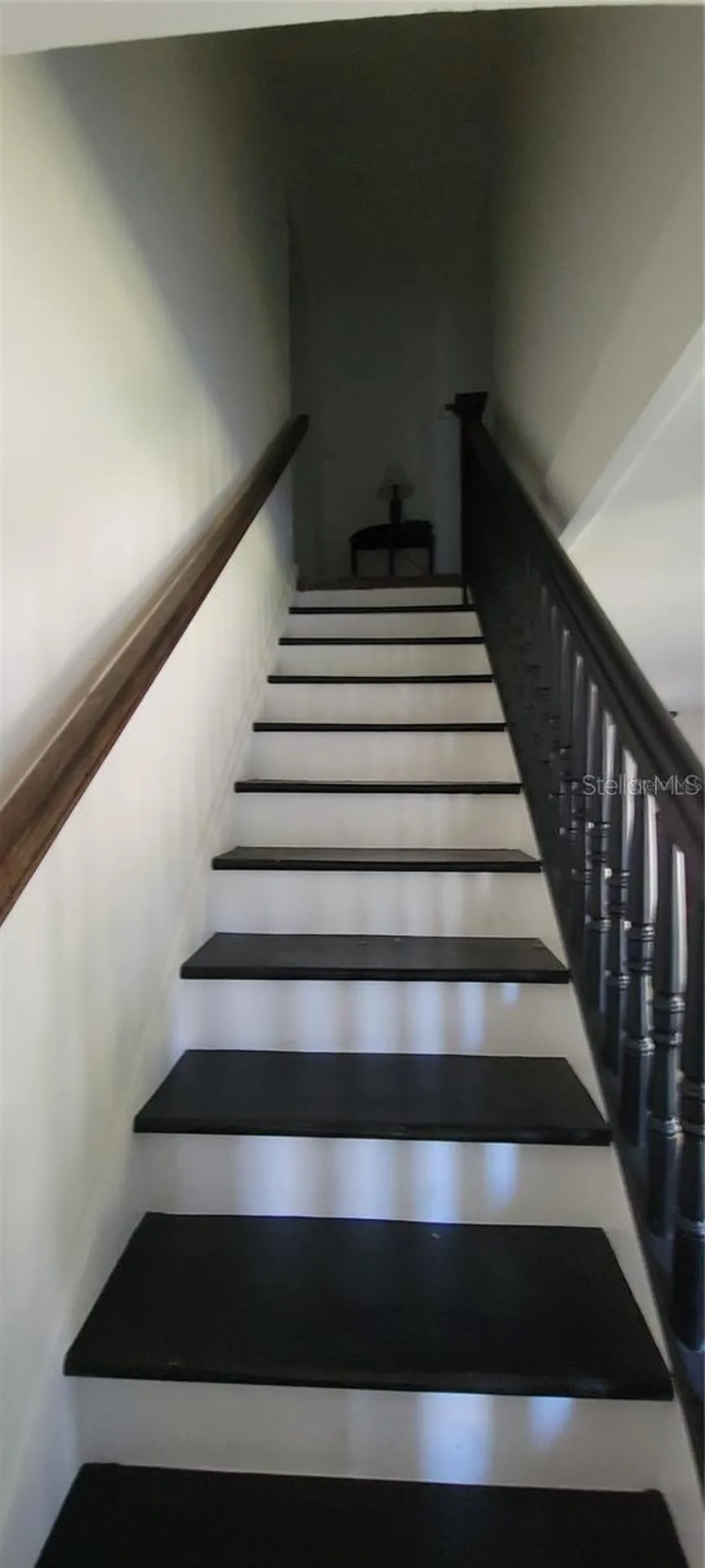 416 W Howry Deland FL 32720
