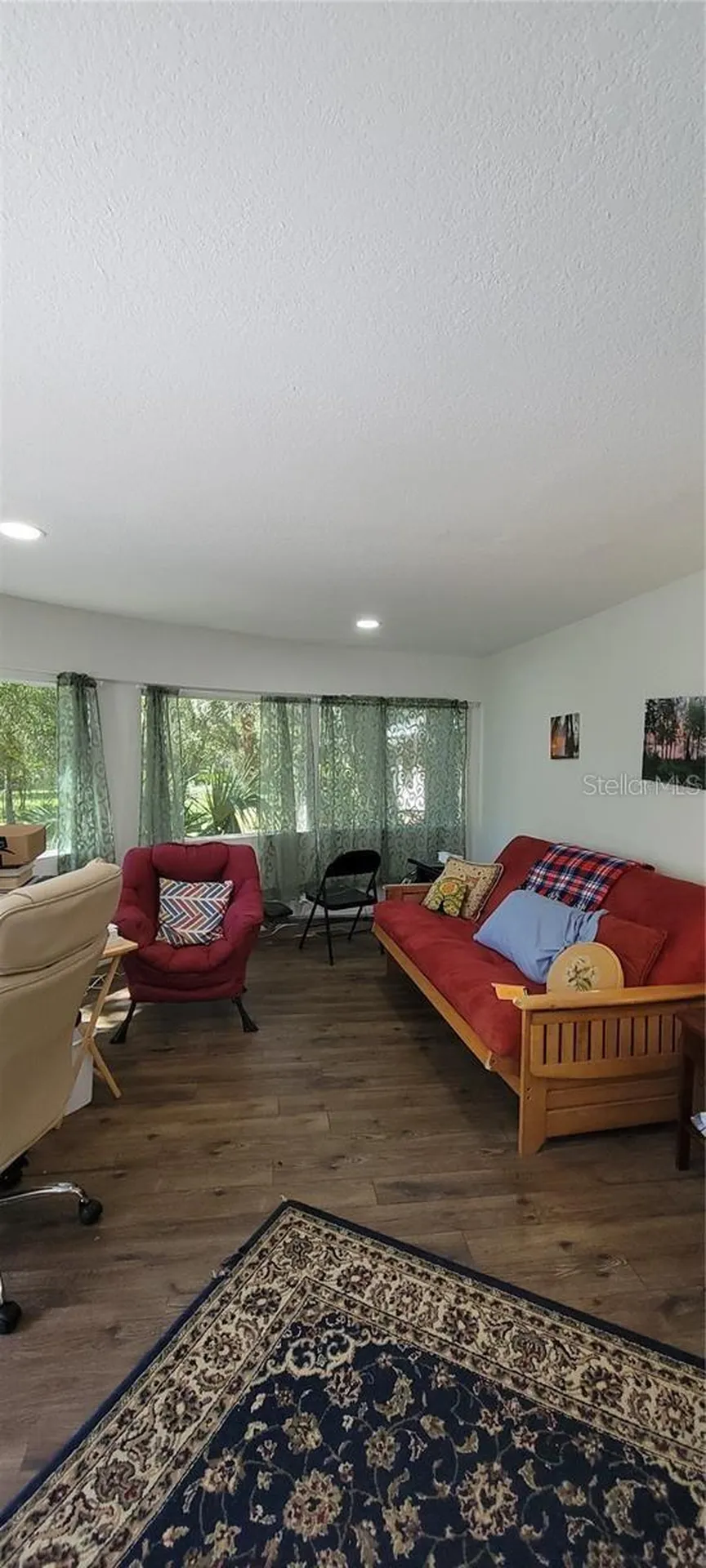 416 W Howry Deland FL 32720