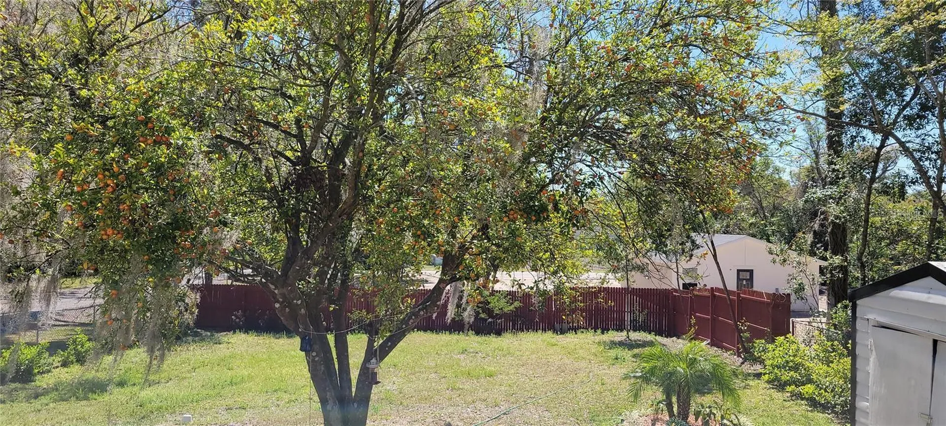 416 W Howry Deland FL 32720