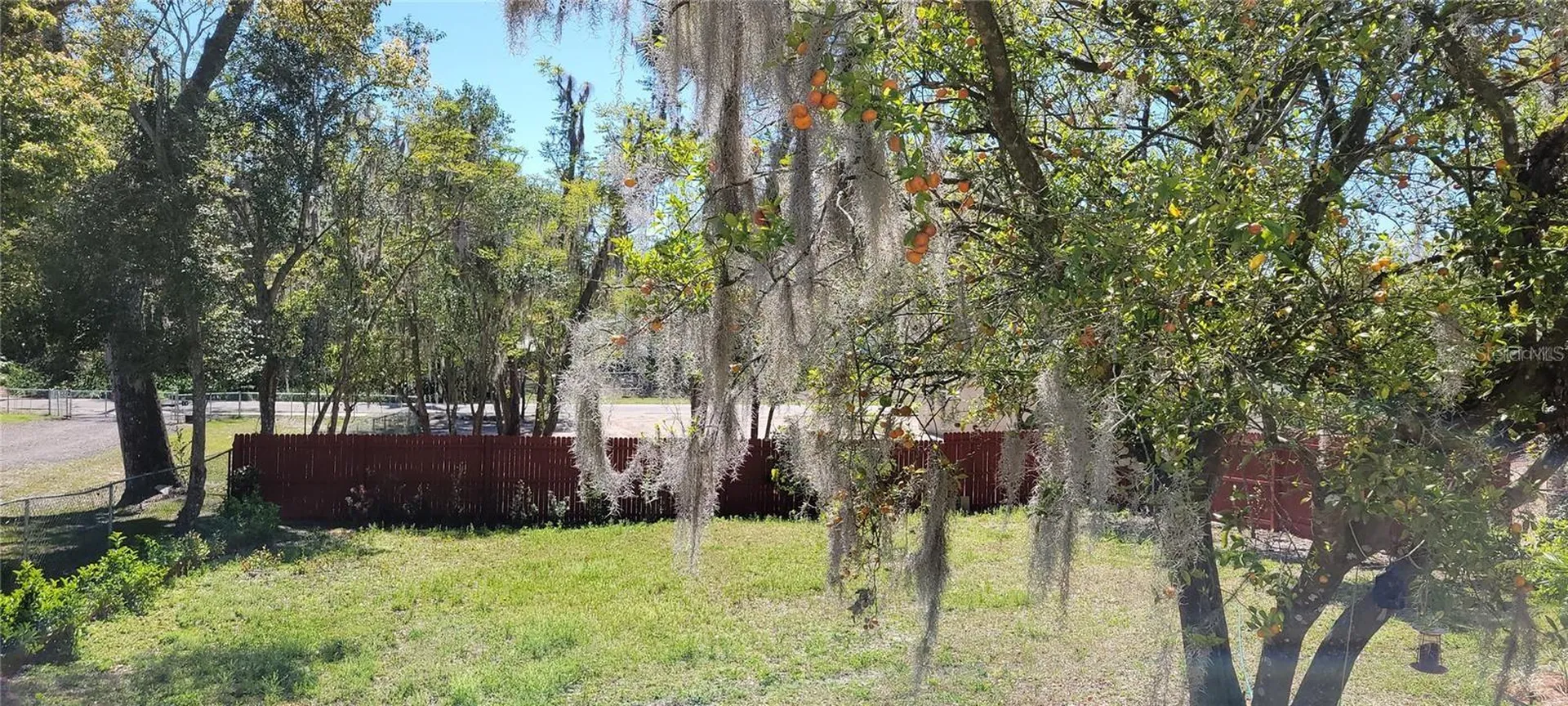416 W Howry Deland FL 32720