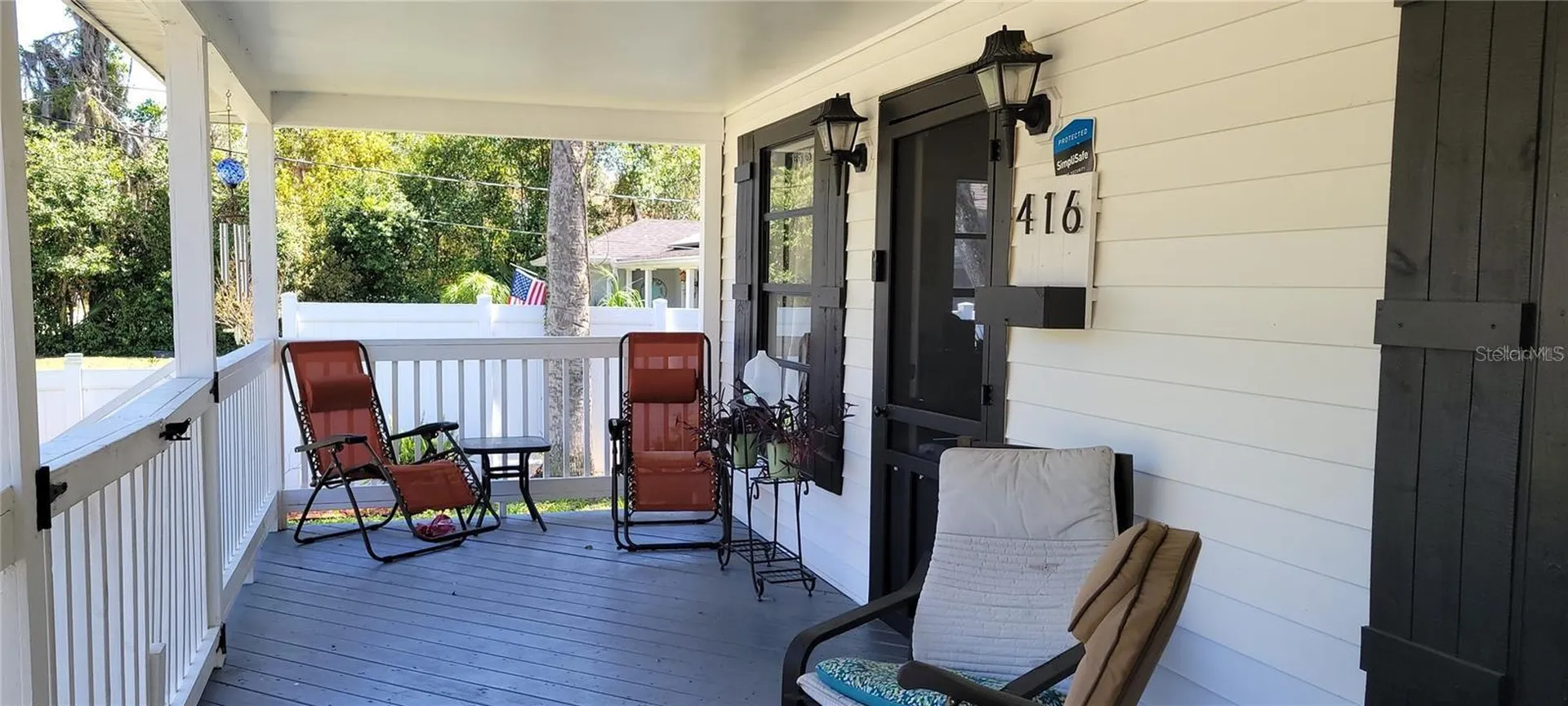 416 W Howry Deland FL 32720