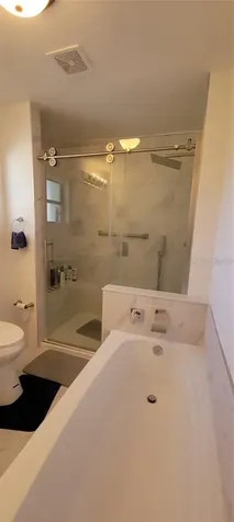416 W Howry Deland FL 32720