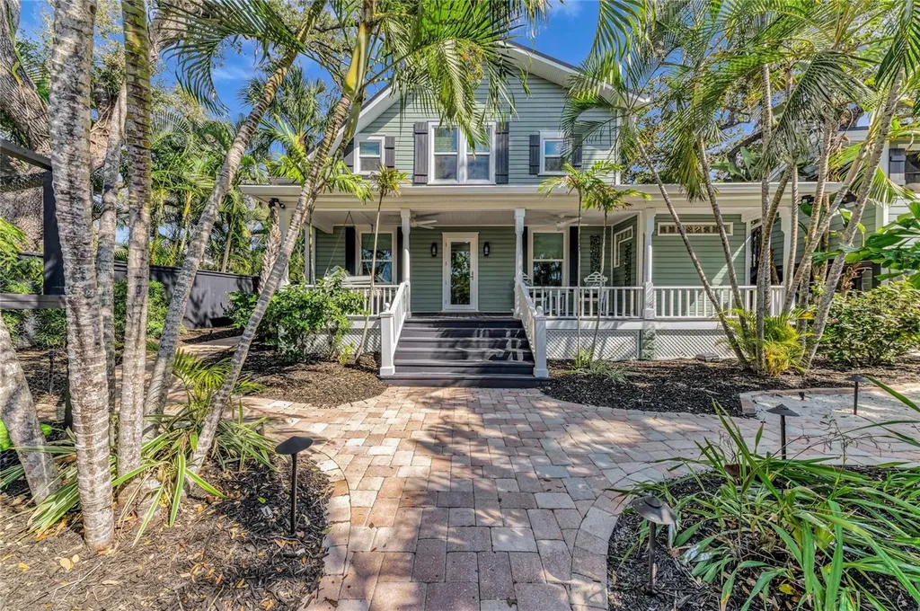 1611 Hyde Park Street Sarasota FL 34239