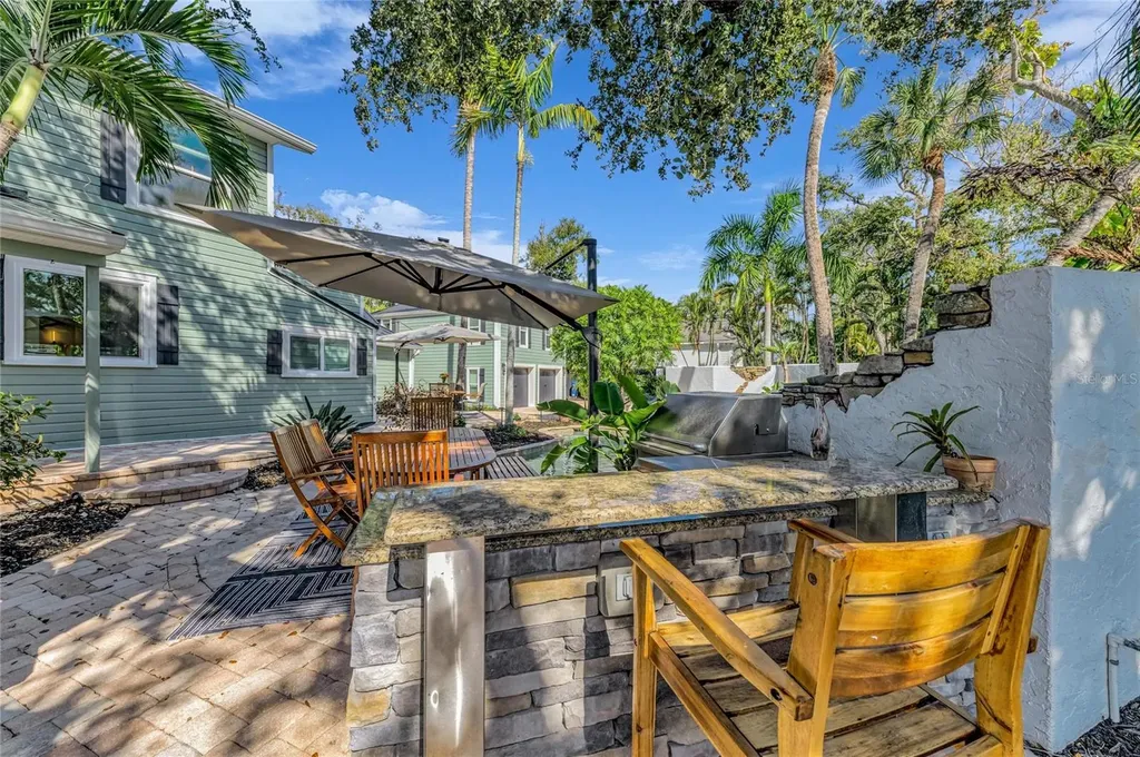 1611 Hyde Park Street Sarasota FL 34239