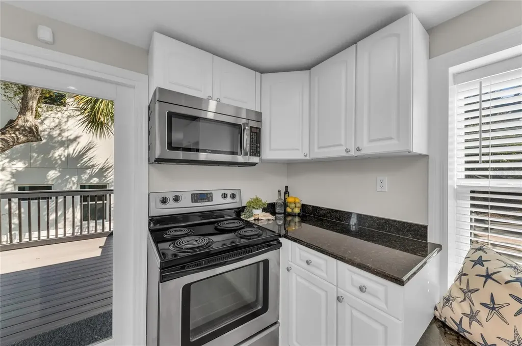 1611 Hyde Park Street Sarasota FL 34239