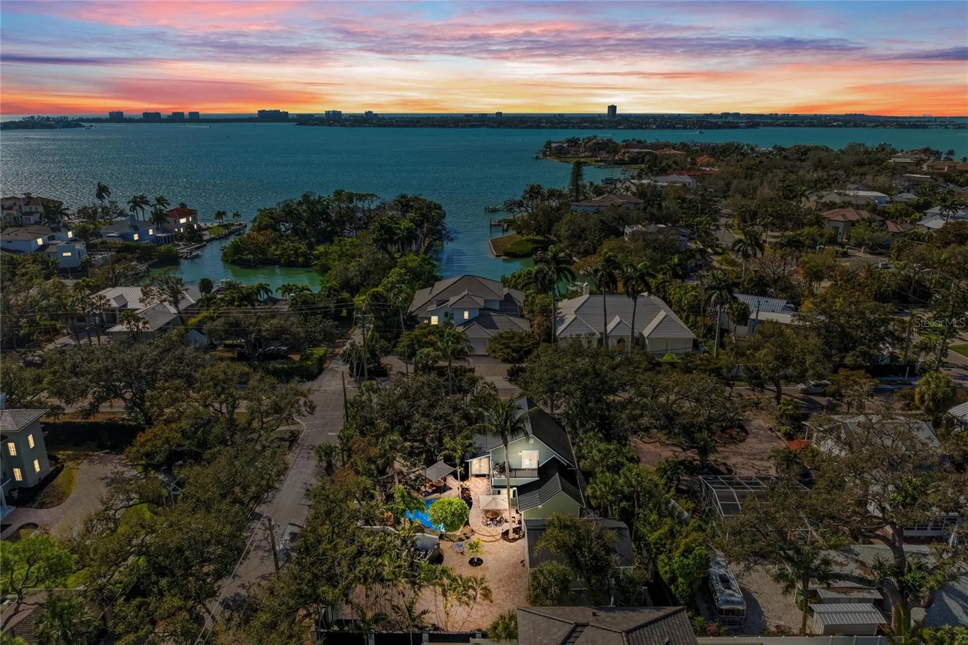 1611 Hyde Park Street Sarasota FL 34239