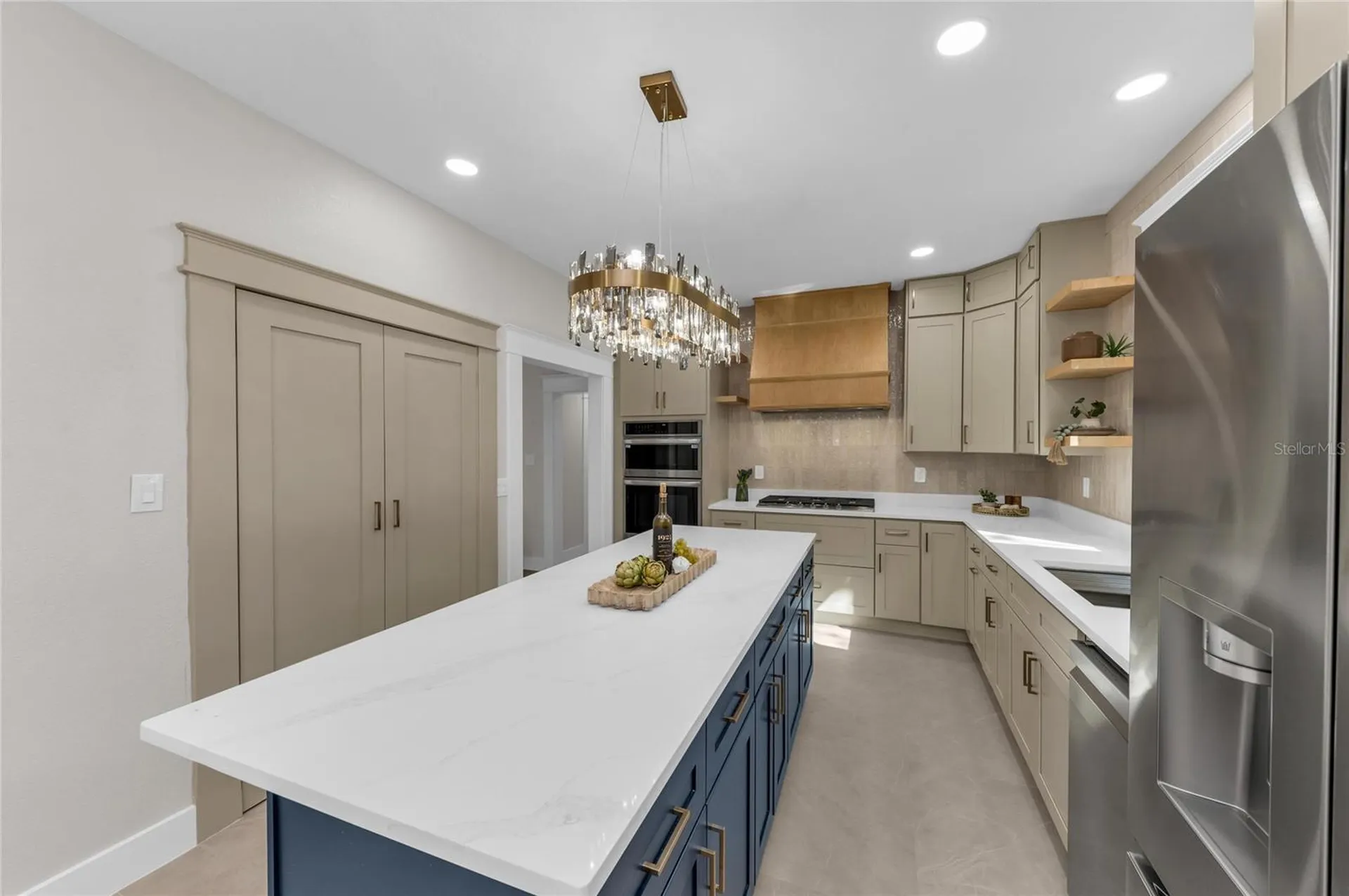 1611 Hyde Park Street Sarasota FL 34239