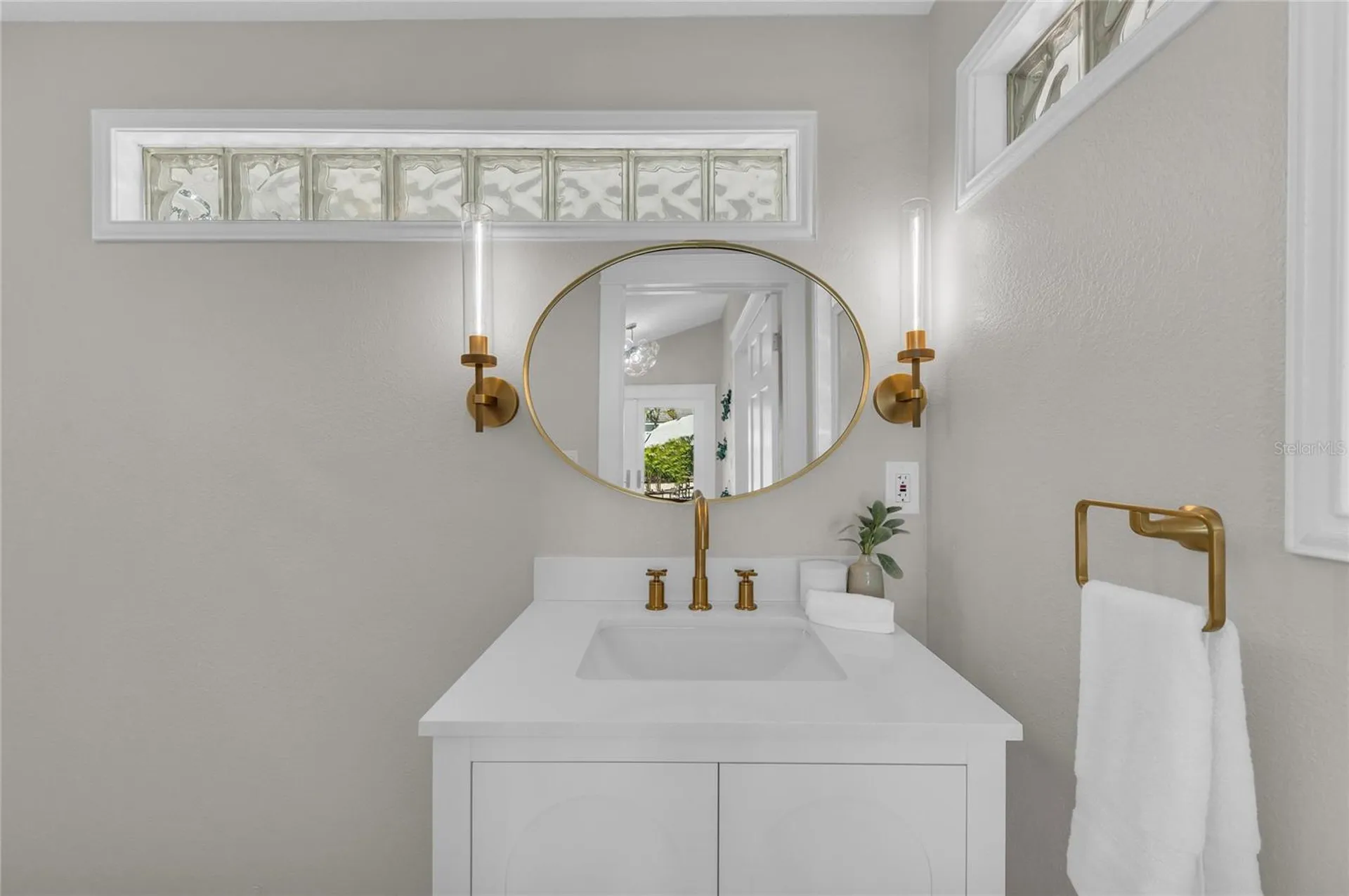 1611 Hyde Park Street Sarasota FL 34239