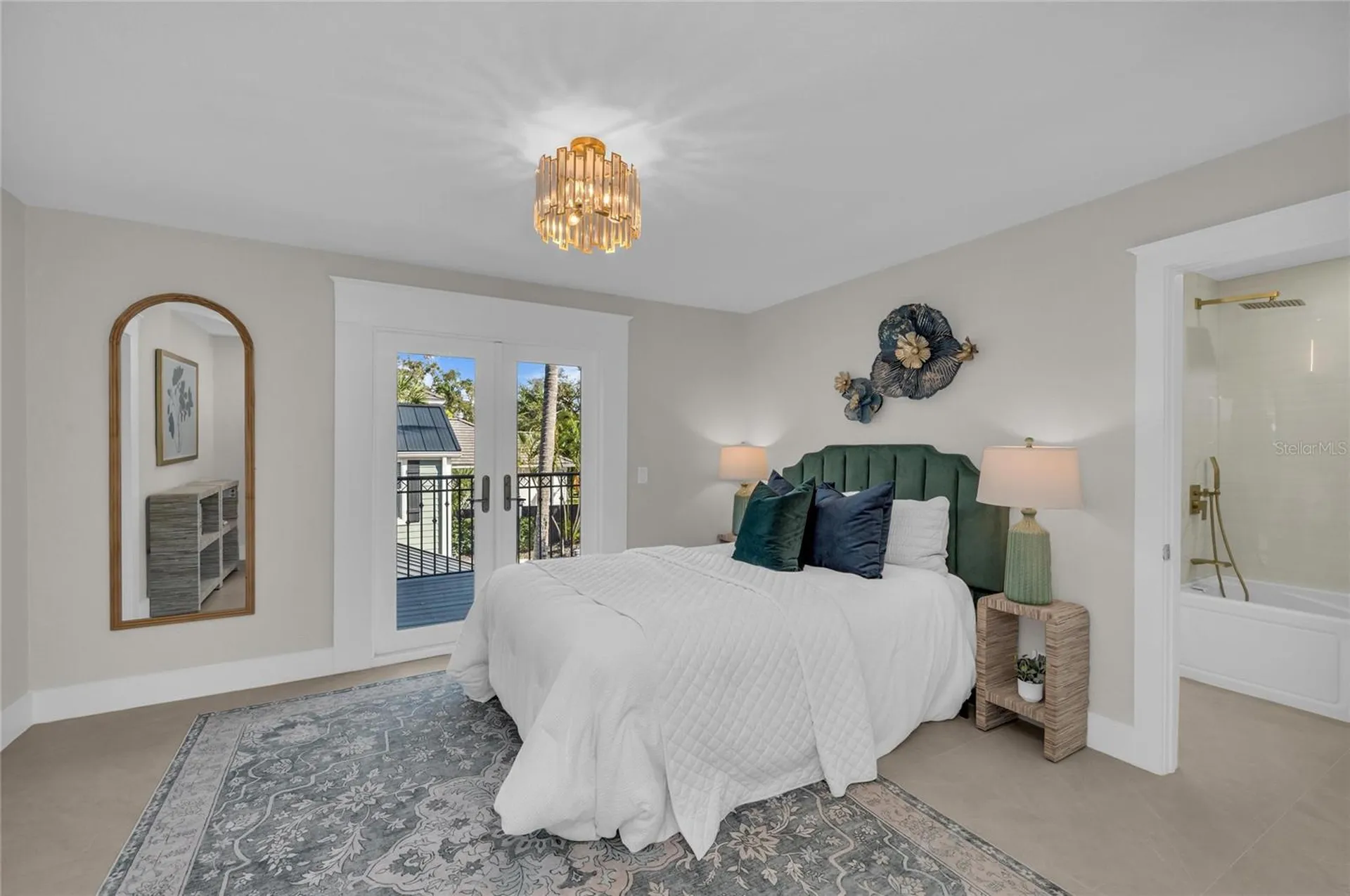 1611 Hyde Park Street Sarasota FL 34239