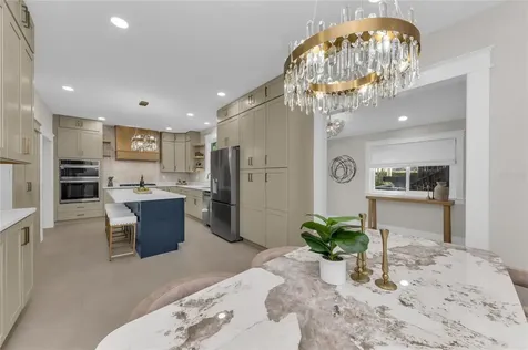1611 Hyde Park Street Sarasota FL 34239