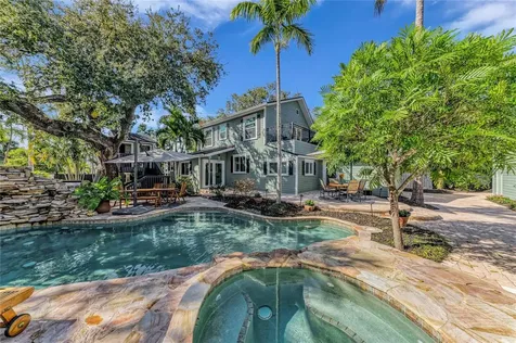 1611 Hyde Park Street Sarasota FL 34239