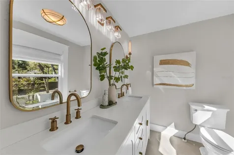 1611 Hyde Park Street Sarasota FL 34239