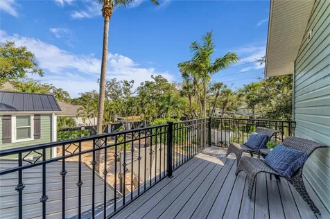 1611 Hyde Park Street Sarasota FL 34239