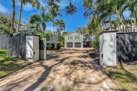 1611 Hyde Park Street Sarasota FL 34239