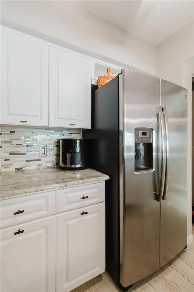 208 Mariner Drive Tarpon Springs FL 34689