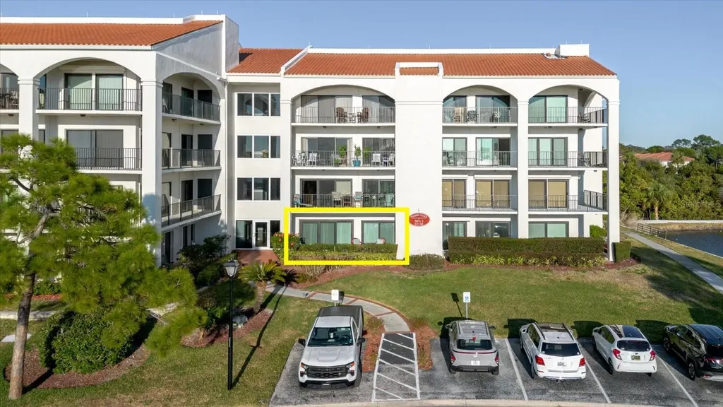 208 Mariner Drive Tarpon Springs FL 34689