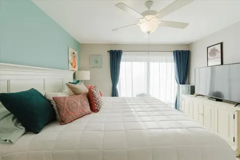 208 Mariner Drive Tarpon Springs FL 34689