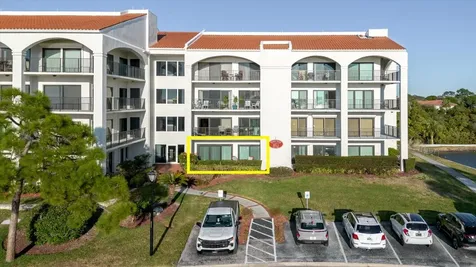 208 Mariner Drive Tarpon Springs FL 34689