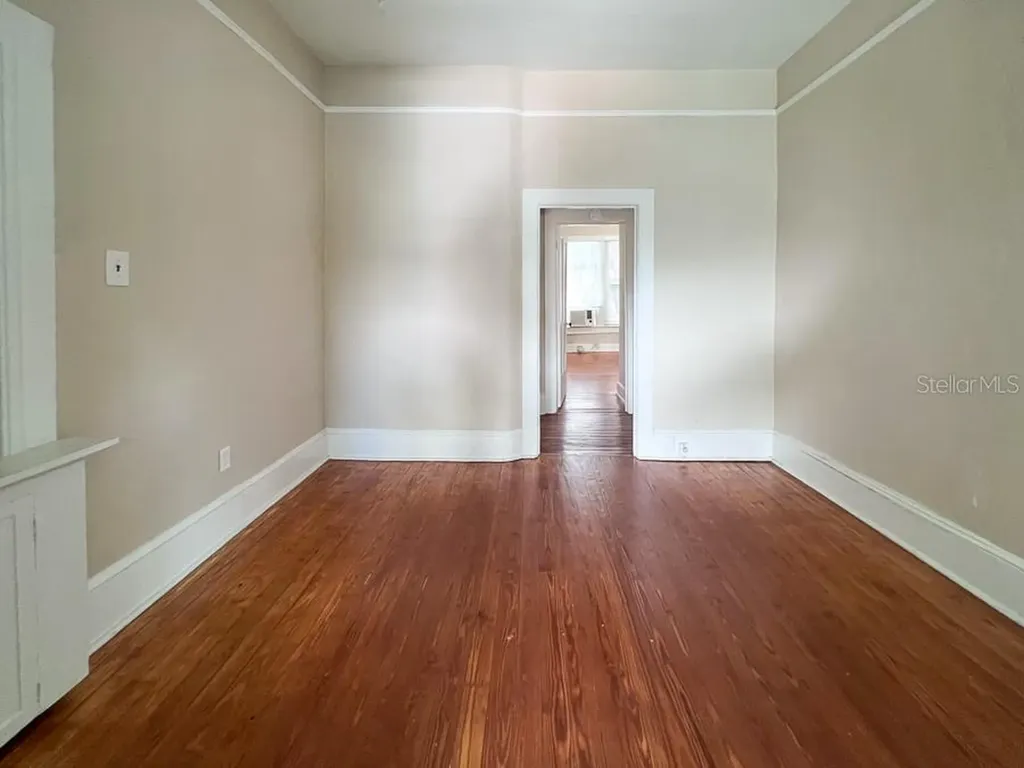 208 NE 4th Street Gainesville FL 32601