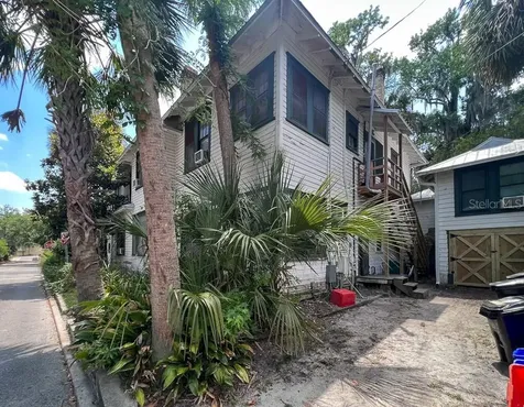 208 NE 4th Street Gainesville FL 32601