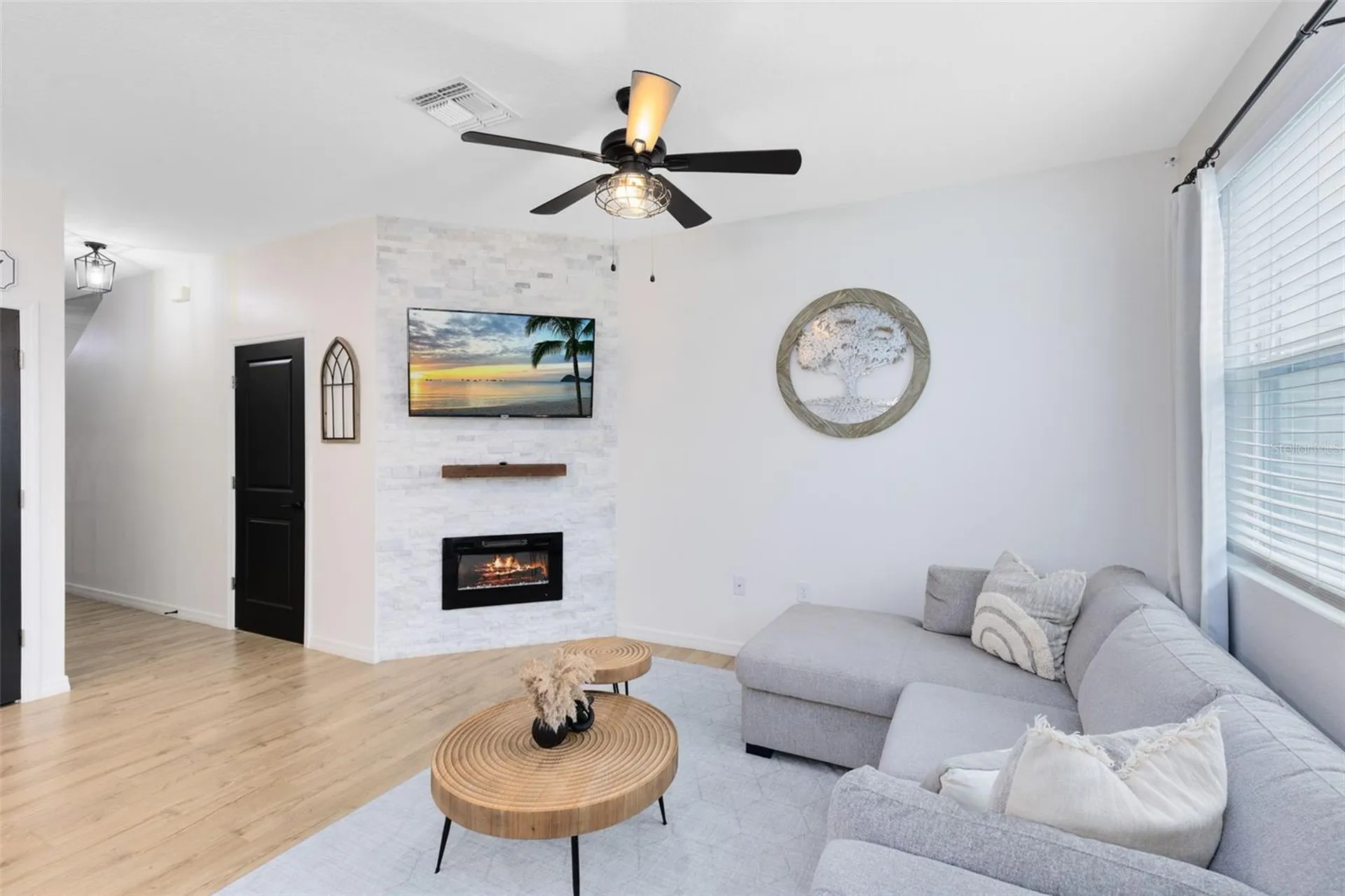 528 Madison Drive Davenport FL 33837