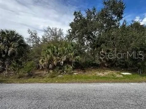 17316 Poston Avenue Port Charlotte FL 33948