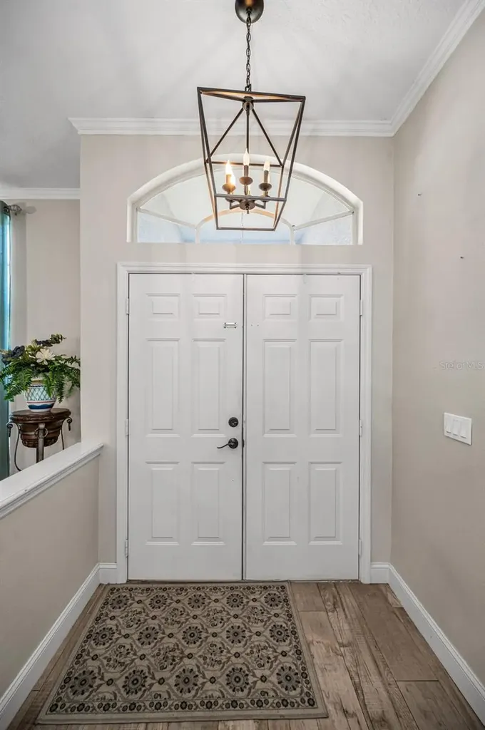 494 Village Drive Tarpon Springs FL 34689