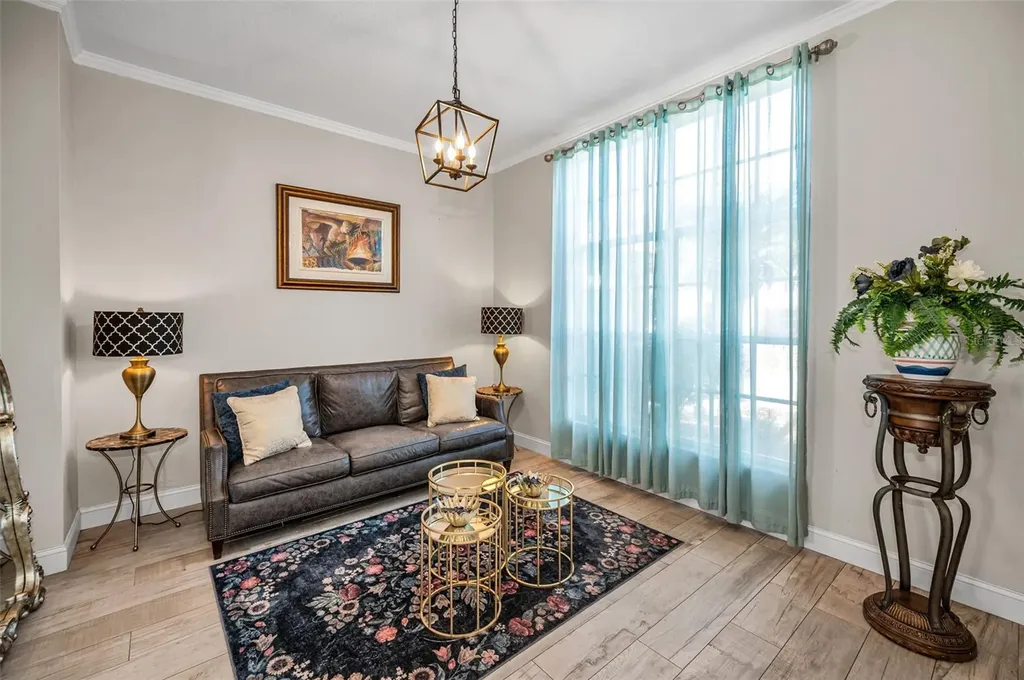 494 Village Drive Tarpon Springs FL 34689