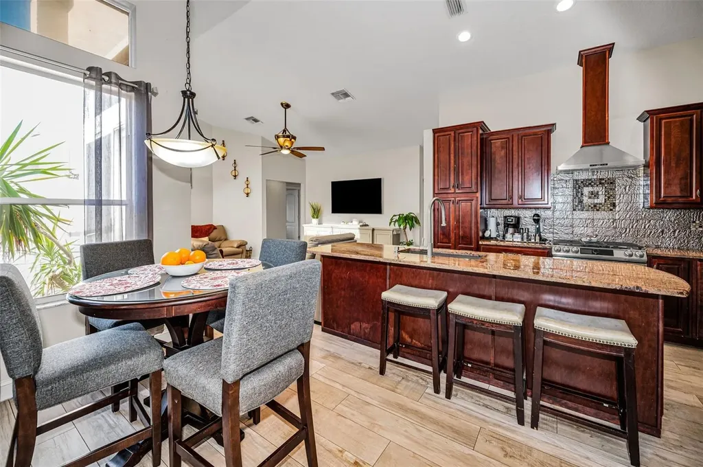 494 Village Drive Tarpon Springs FL 34689