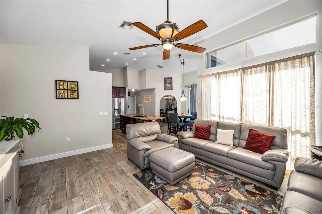 494 Village Drive Tarpon Springs FL 34689