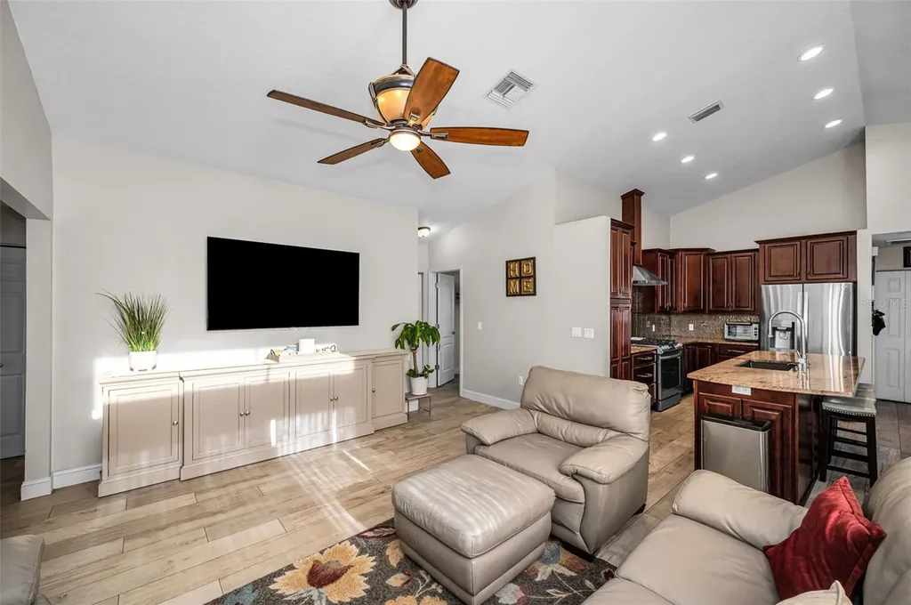 494 Village Drive Tarpon Springs FL 34689
