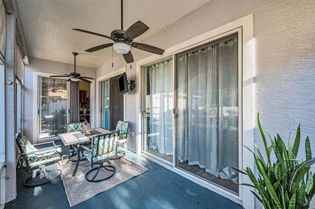 494 Village Drive Tarpon Springs FL 34689