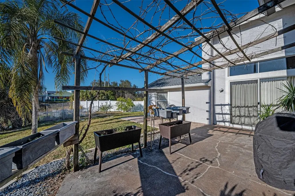 494 Village Drive Tarpon Springs FL 34689