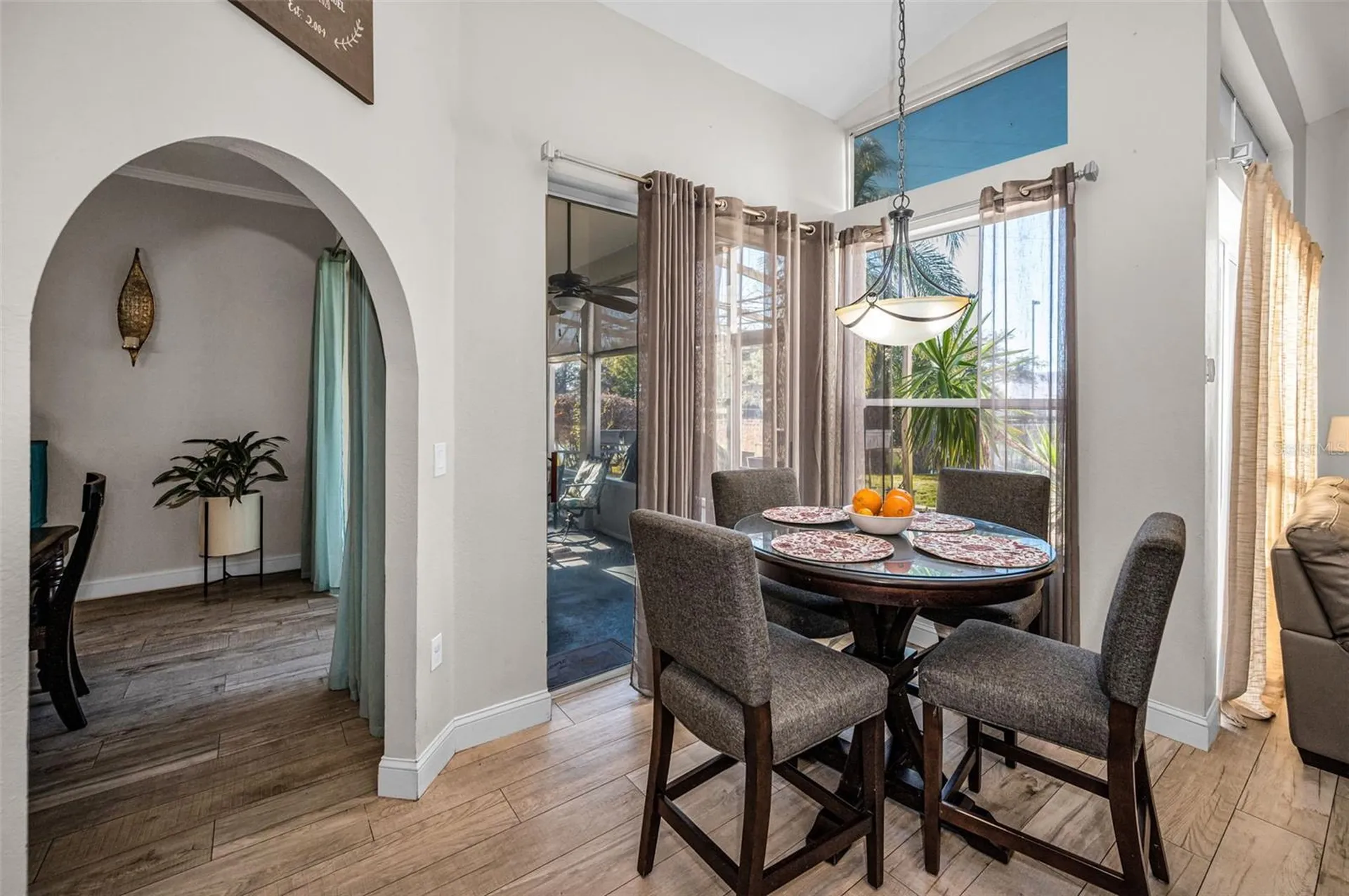 494 Village Drive Tarpon Springs FL 34689