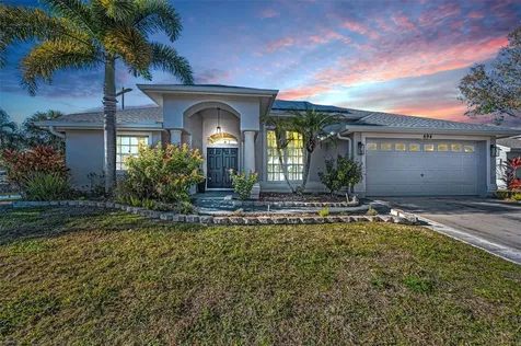 494 Village Drive Tarpon Springs FL 34689