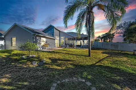 494 Village Drive Tarpon Springs FL 34689