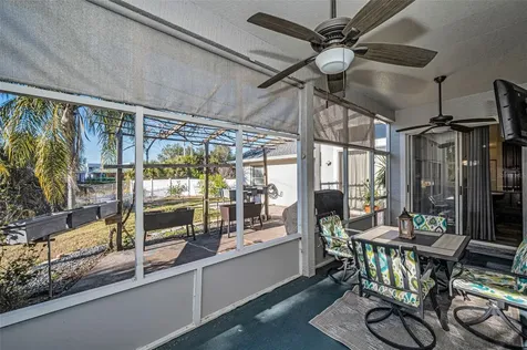 494 Village Drive Tarpon Springs FL 34689