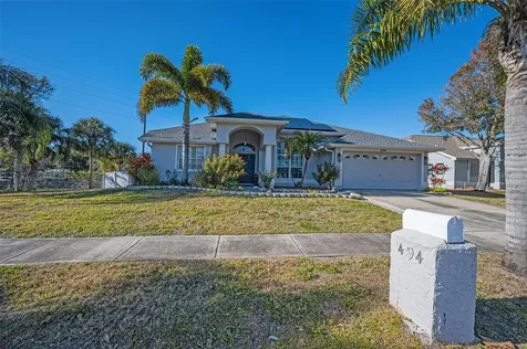494 Village Drive Tarpon Springs FL 34689